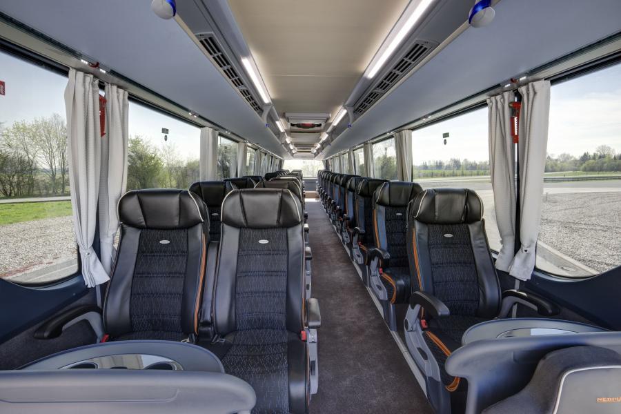 Интерьер Neoplan Tourliner L 2015 года  (фото 6 из 6)